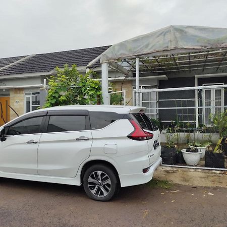 Homestay Srikandi Гарут Екстериор снимка