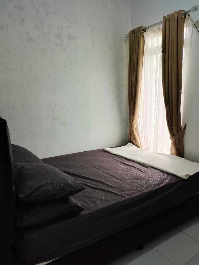Homestay Srikandi Гарут Екстериор снимка