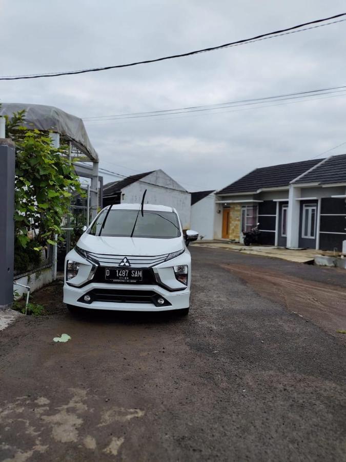 Homestay Srikandi Гарут Екстериор снимка